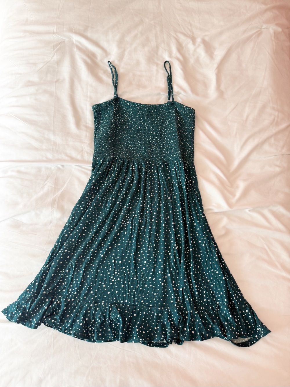 Forever 21 Emerald Green Dotted Smocked Dress Size Small